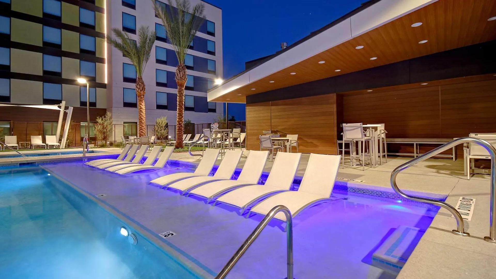 *** Hotel Hampton Inn & Suites Las Vegas Convention Center - No Resort Fee Stati Uniti