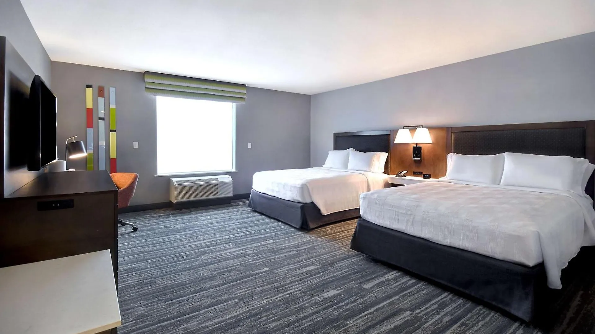 Hampton Inn & Suites Las Vegas Convention Center - No Resort Fee
