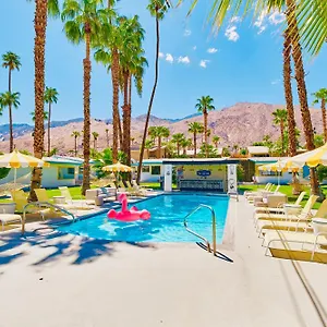 https://a-place-in-the-sun.palm-springs-ca-hotels.com