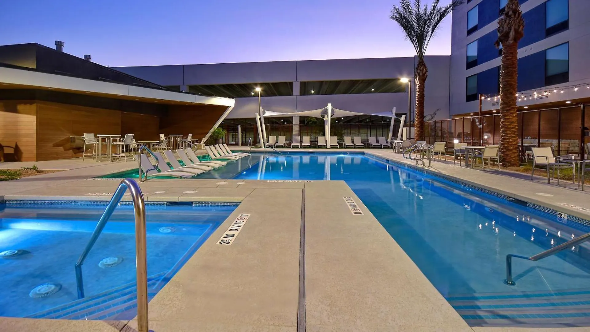 Hotel Hampton Inn & Suites Las Vegas Convention Center - No Resort Fee