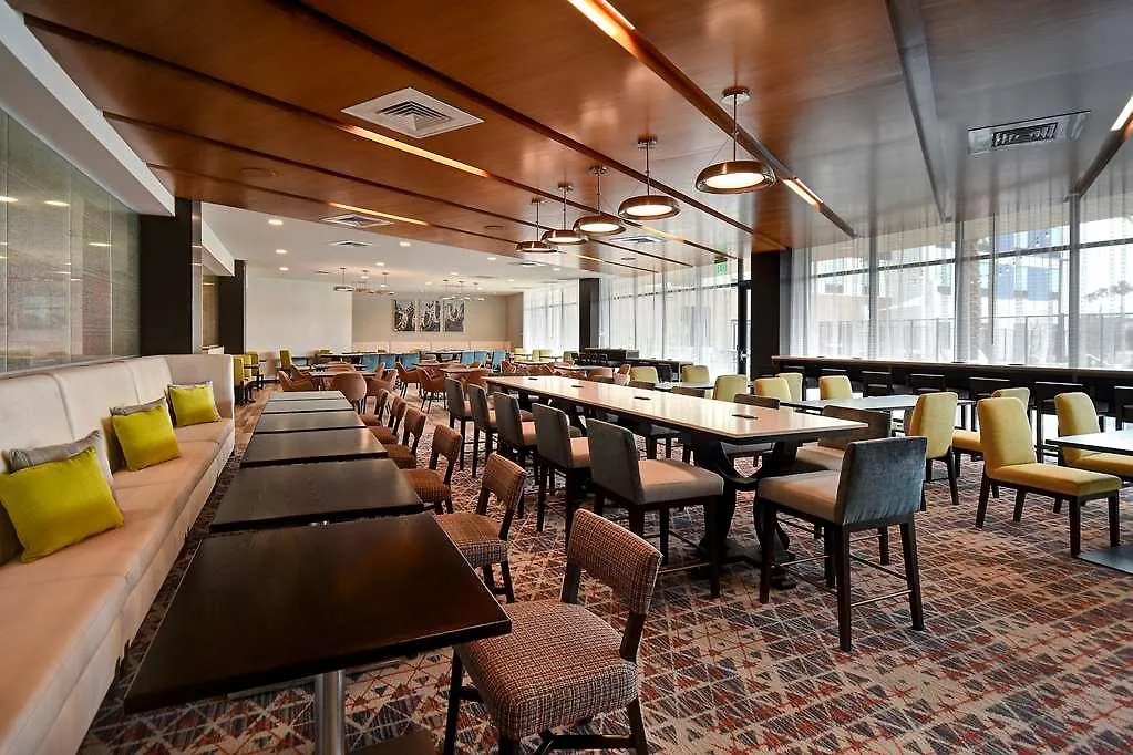 Hampton Inn & Suites Las Vegas Convention Center - No Resort Fee Hotel