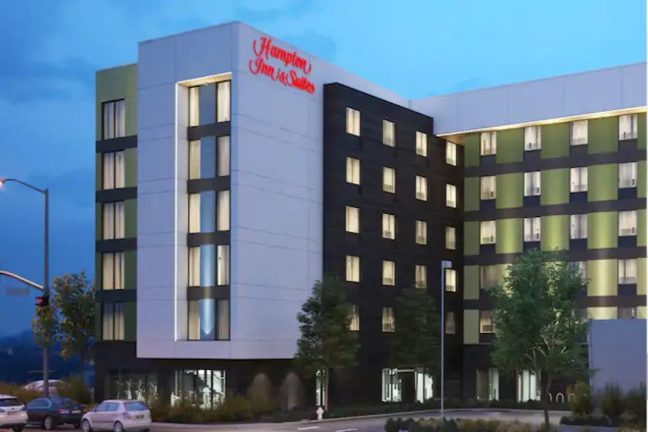 Hotel Hampton Inn & Suites Las Vegas Convention Center - No Resort Fee